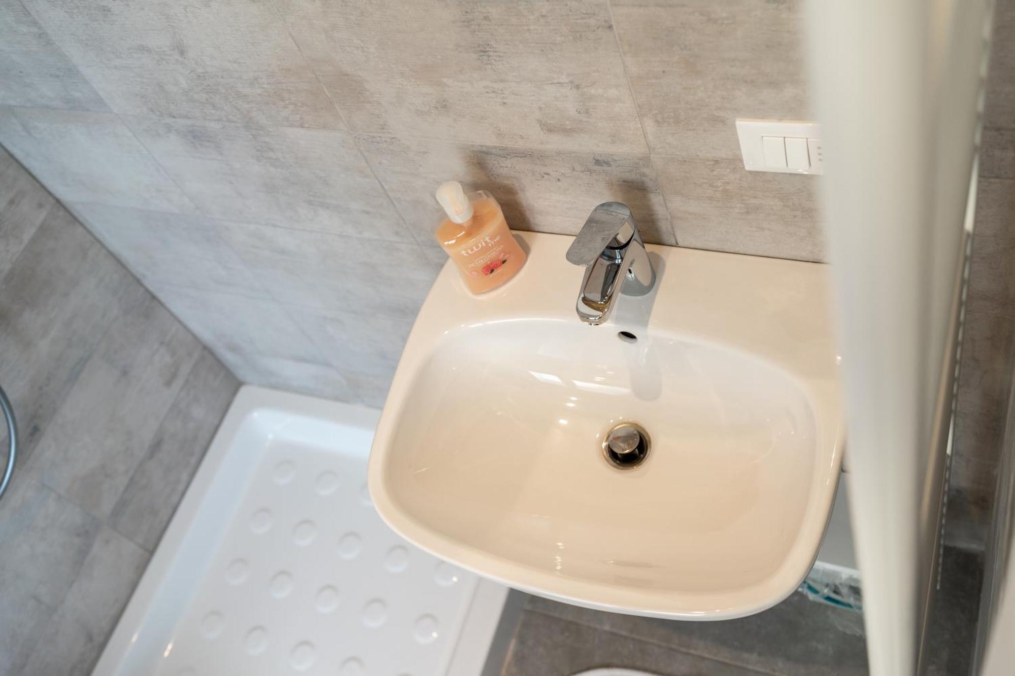 Apartamento Charme In Fiera - Zona Fiera Verona Exterior foto